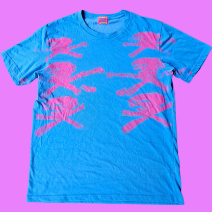 Blink muerte tee .