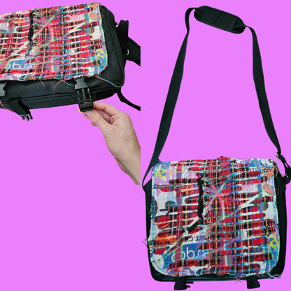 JavaScript boro messenger bag.