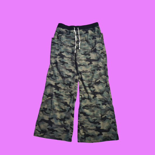 Camo cargos (forest)