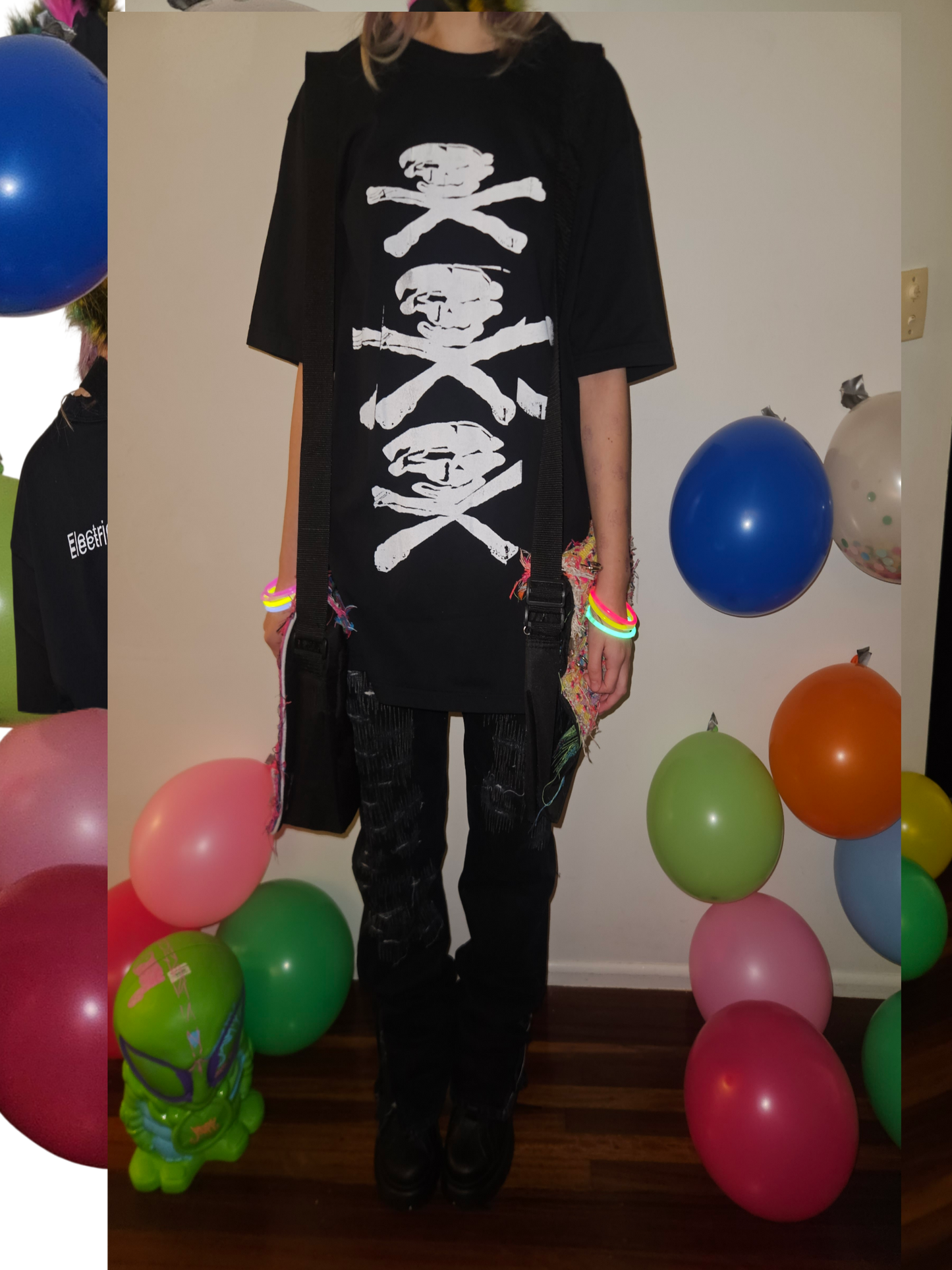 Muerte tee (Black)