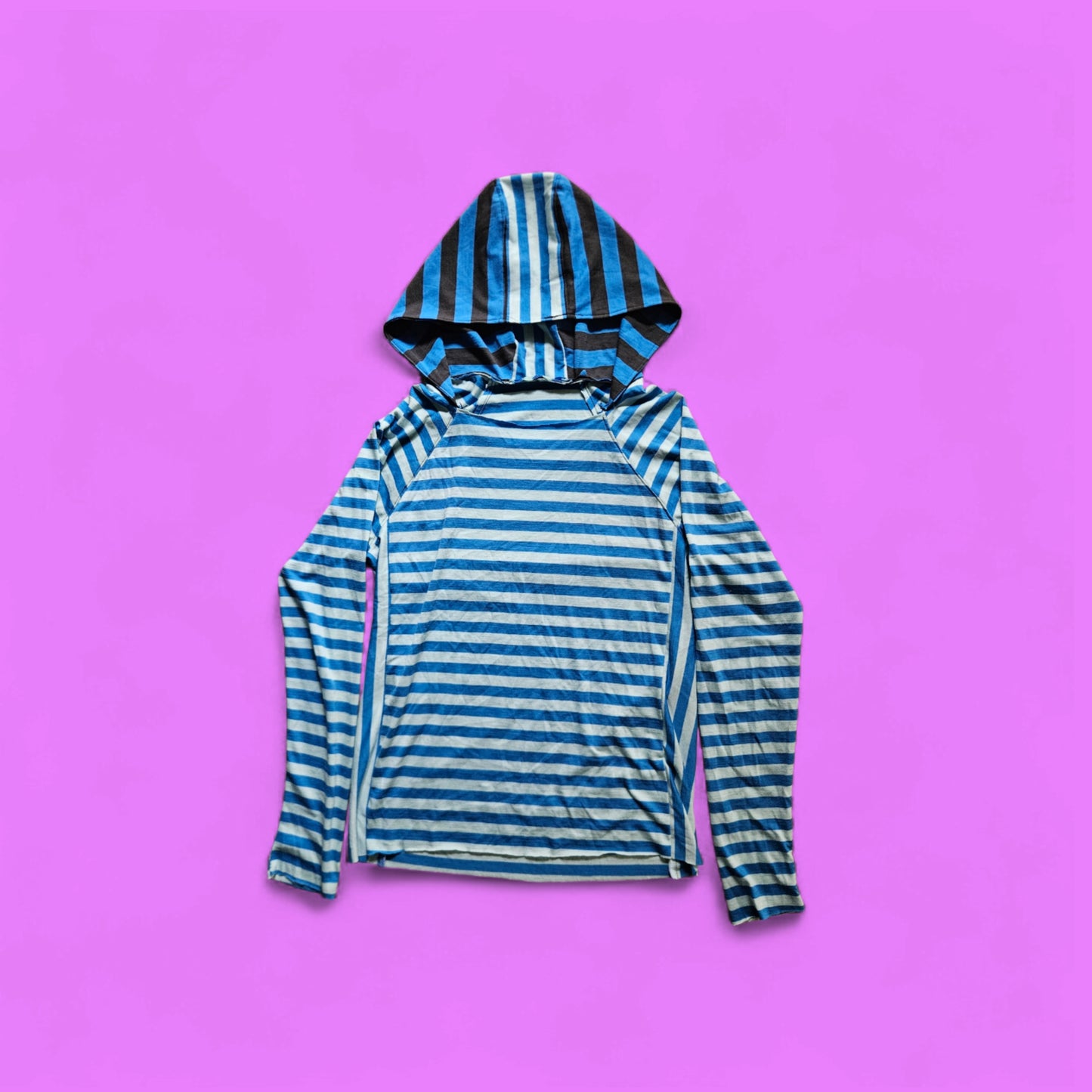 Baby blue fitted longsleeve