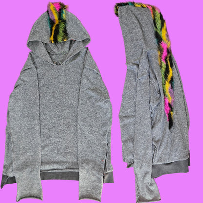 R4VEC9NT HOODIE